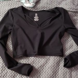 NWOT Buffbunny Long sleeve crop